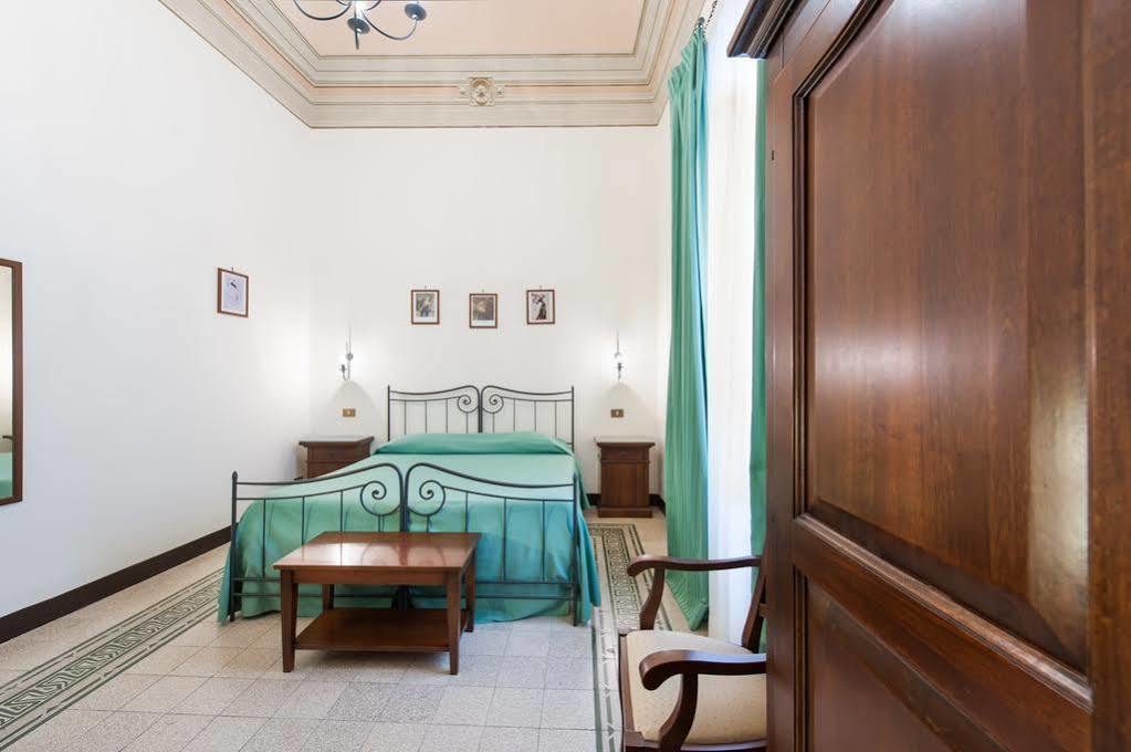 Panormus Hotel Palermo Bagian luar foto