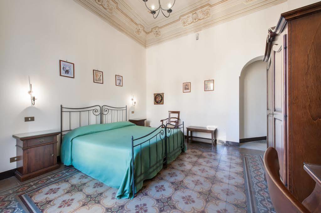 Panormus Hotel Palermo Bagian luar foto
